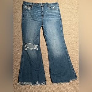 American Eagle Outfitters Jeans
Size: 18